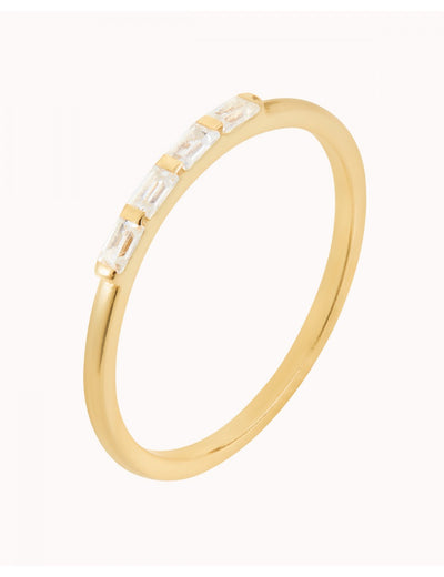 Schmaler Ring mit Zirkonen im Baguetteschliff, eingefasst in eine Stange