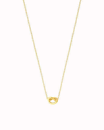 Dainty & Minimalist Heart Love Knot Pendant Chain Necklace