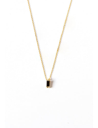 Halskette mit Zirkonia-Anhänger im Baguetteschliff – Stein in verschiedenen Farben erhältlich