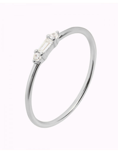 Anillo fino con circonitas pequeñas en talla baguette y redonda