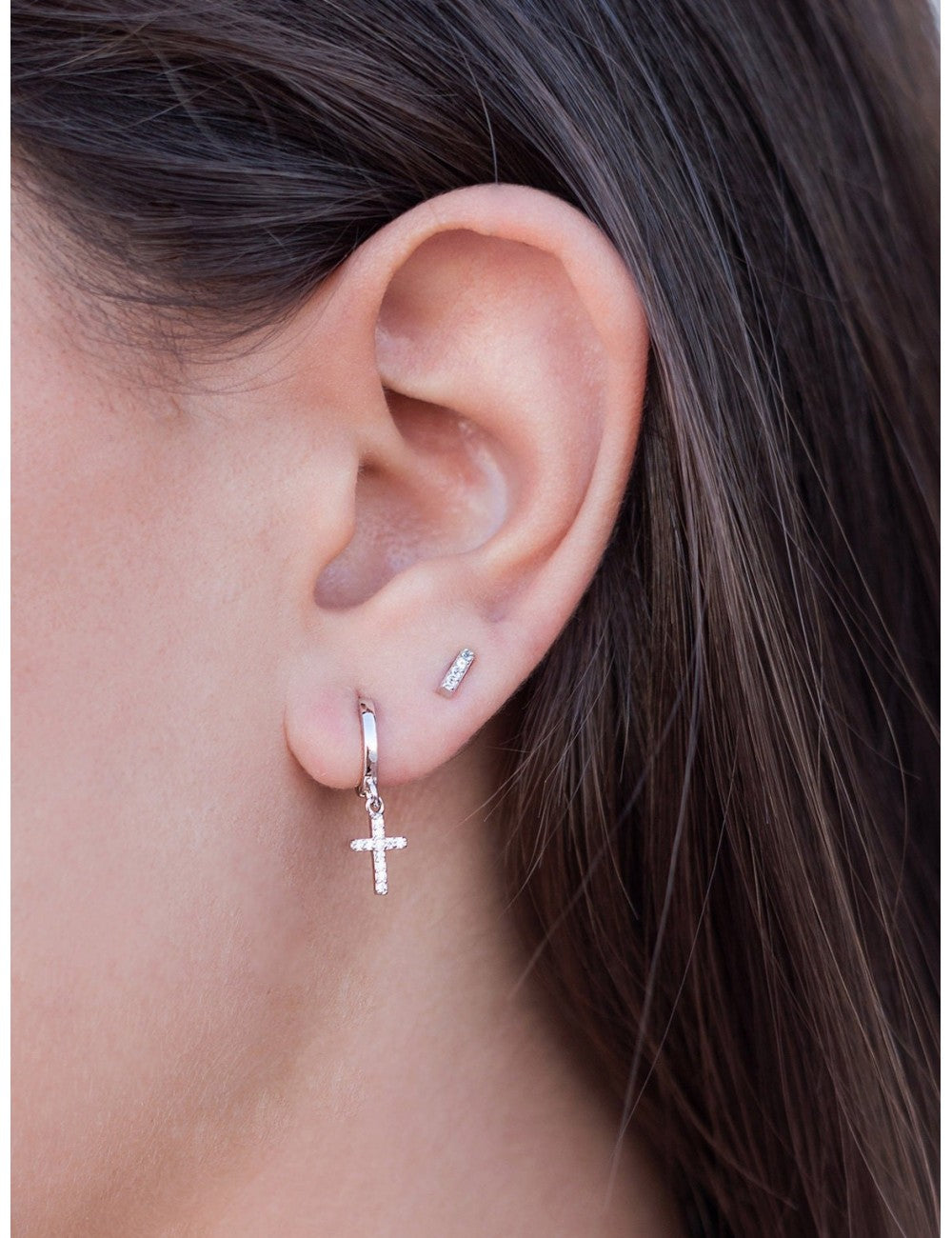 Barbell-Ohrstecker mit Zirkonia - Zwei Größen erhältlich