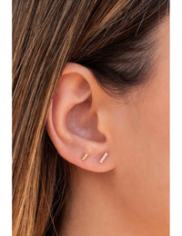 Barbell-Ohrstecker mit Zirkonia - Zwei Größen erhältlich