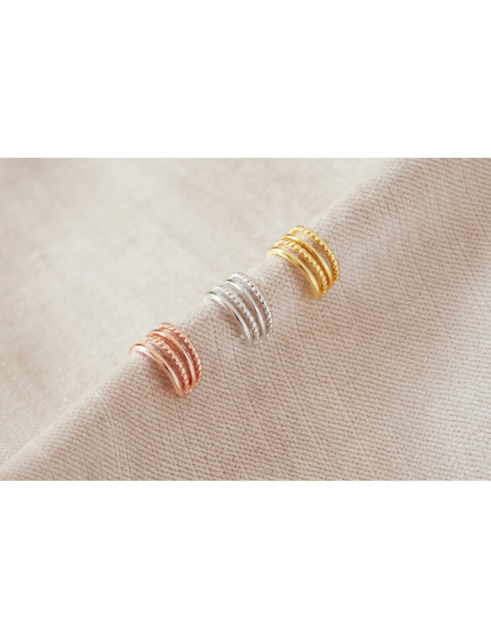 Pendientes conch ear cuff de 4 bandas de bolitas y plata lisa