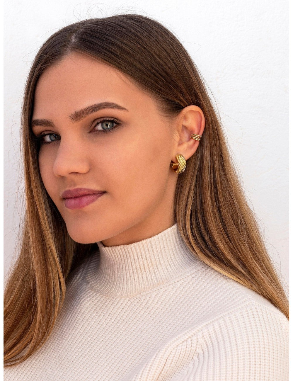 Pendientes conch ear cuff de 4 bandas de bolitas y plata lisa