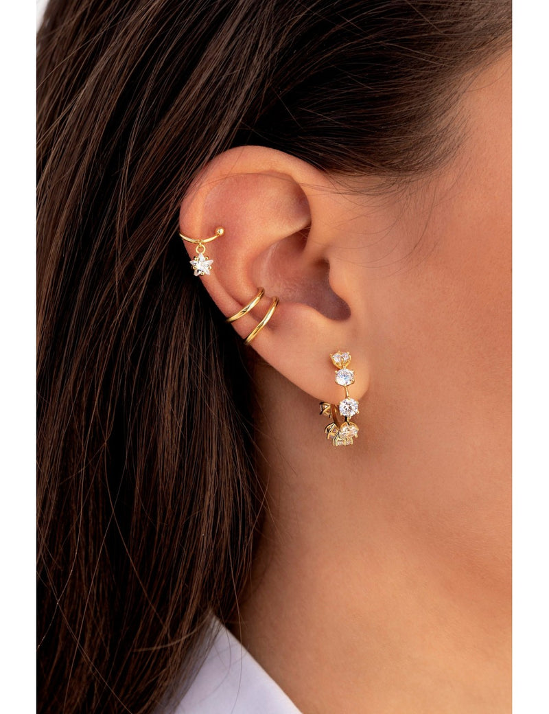 Pendientes conch ear cuff de una banda de plata lisa