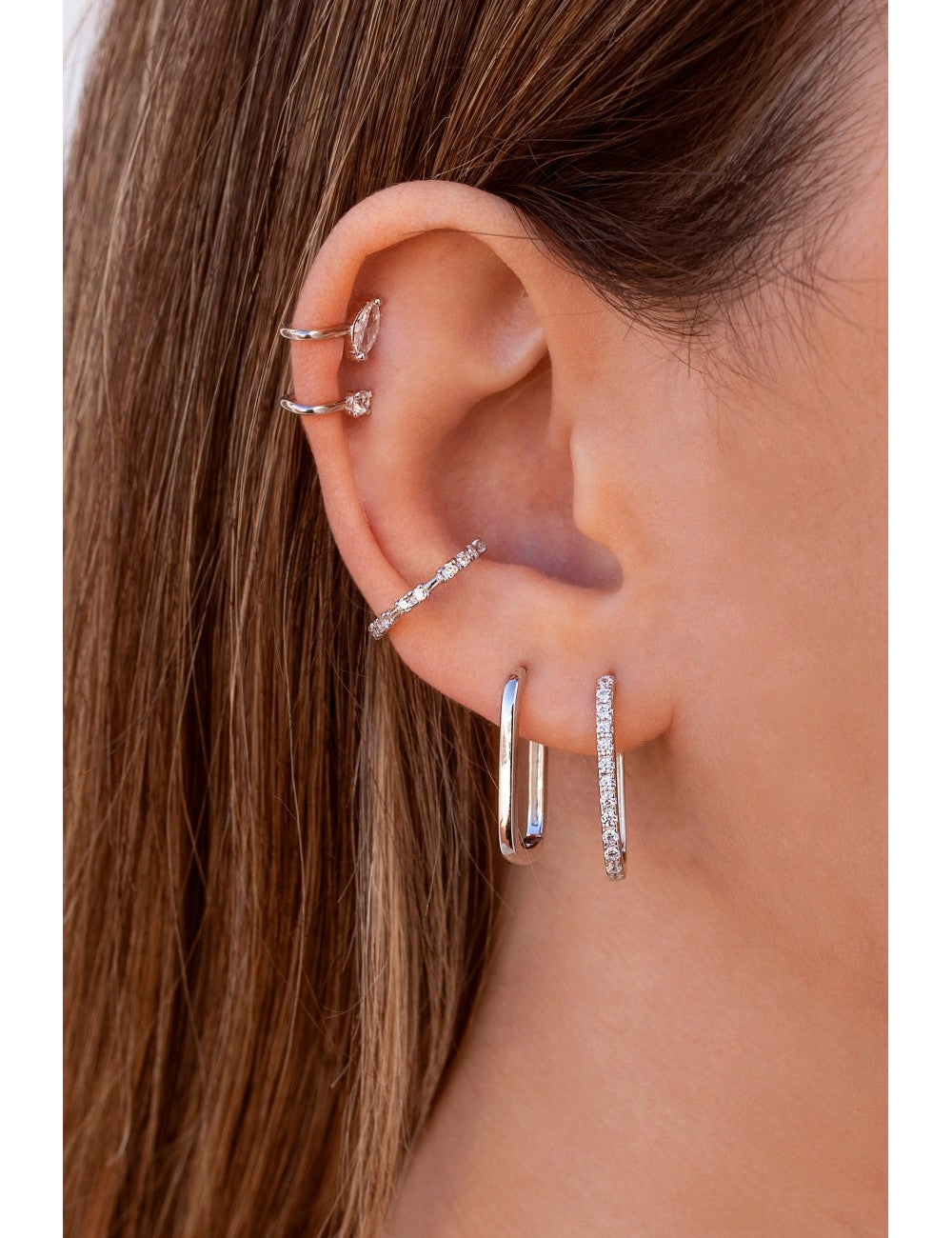 Boucles d'oreilles manchettes d'oreille conque avec zircons sertis à 4 griffes