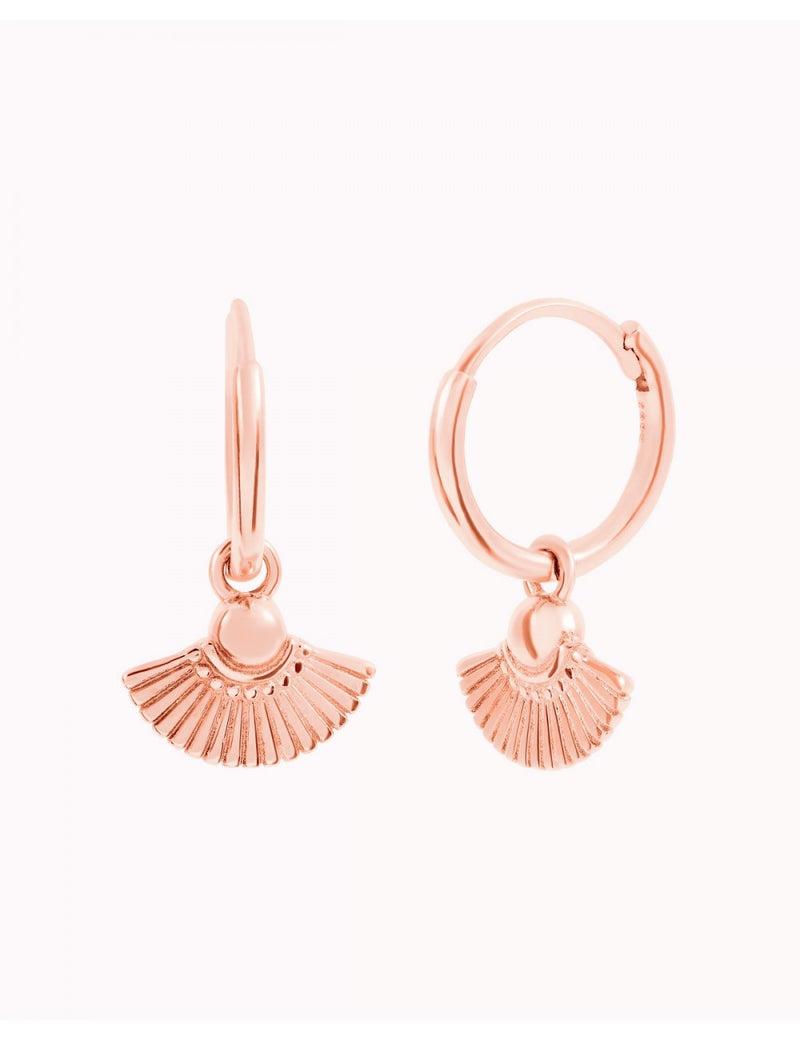Pendientes aro con charm en forma de abanico