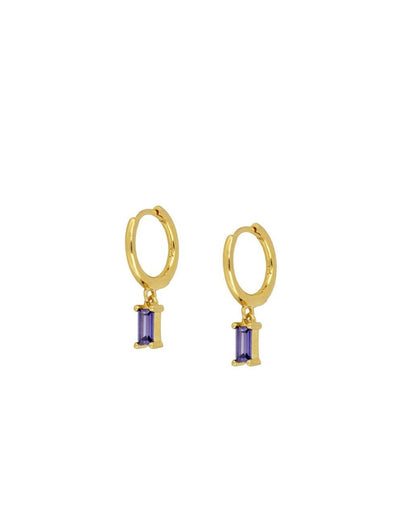 Huggie-Creolen mit Zirkonia-Anhänger im Baguetteschliff