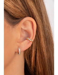 Boucles d'oreilles créoles Huggie avec zircones cubiques taille baguette