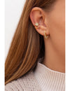 Boucles d'oreilles créoles Huggie avec breloques en forme de triangle et zircones cubiques