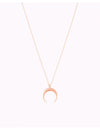 Collar con colgante en forma de luna invertida