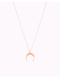 Collar con colgante en forma de luna invertida
