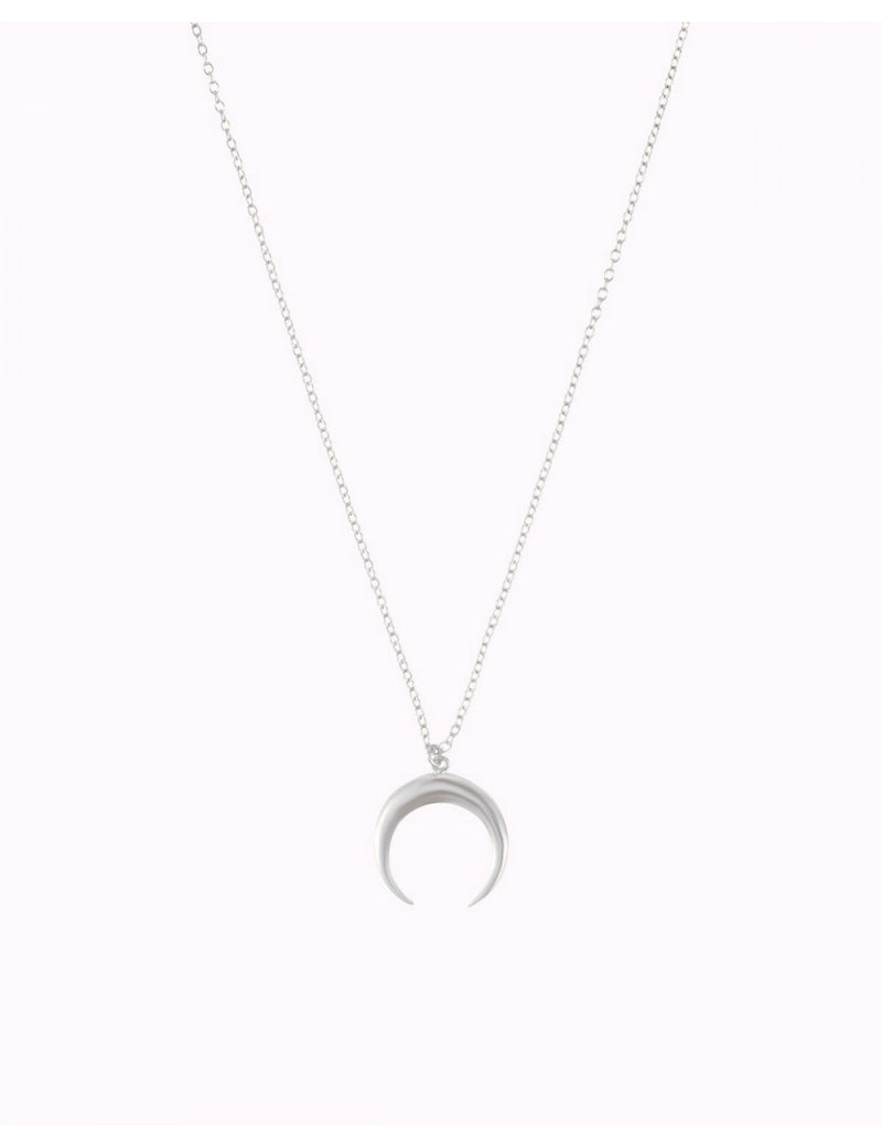 Collar con colgante en forma de luna invertida