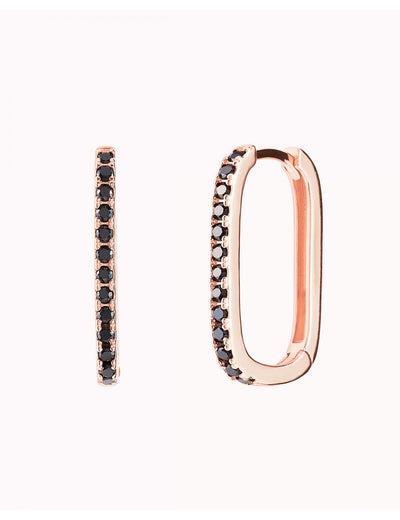 Boucles d'oreilles créoles rectangulaires avec zircons noirs sertis pavé