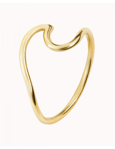 Minimalistischer Ring in Form einer Ozeanwelle