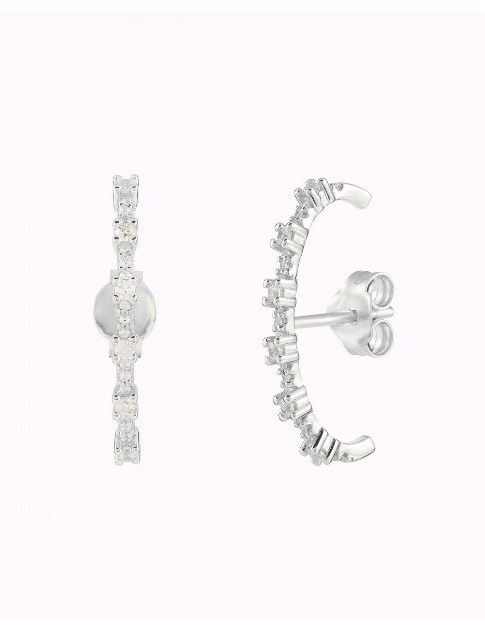 Boucles d'oreilles à tige avec zircons de différentes tailles